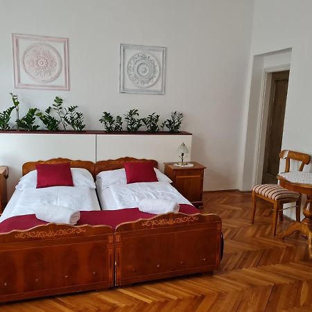 Tulipanvendeghaz Hotell Keszthely Eksteriør bilde