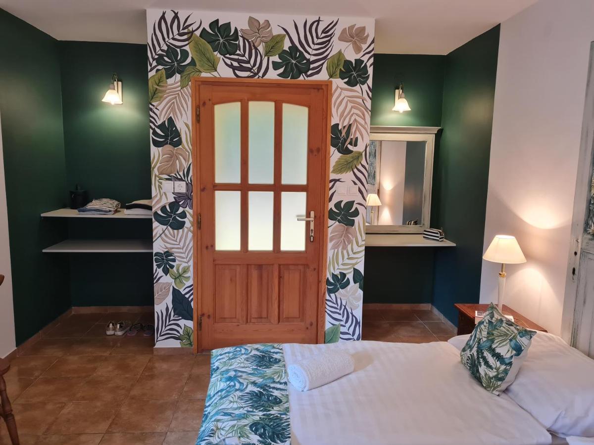 Tulipanvendeghaz Hotell Keszthely Eksteriør bilde