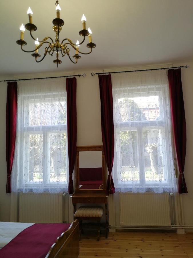 Tulipanvendeghaz Hotell Keszthely Eksteriør bilde