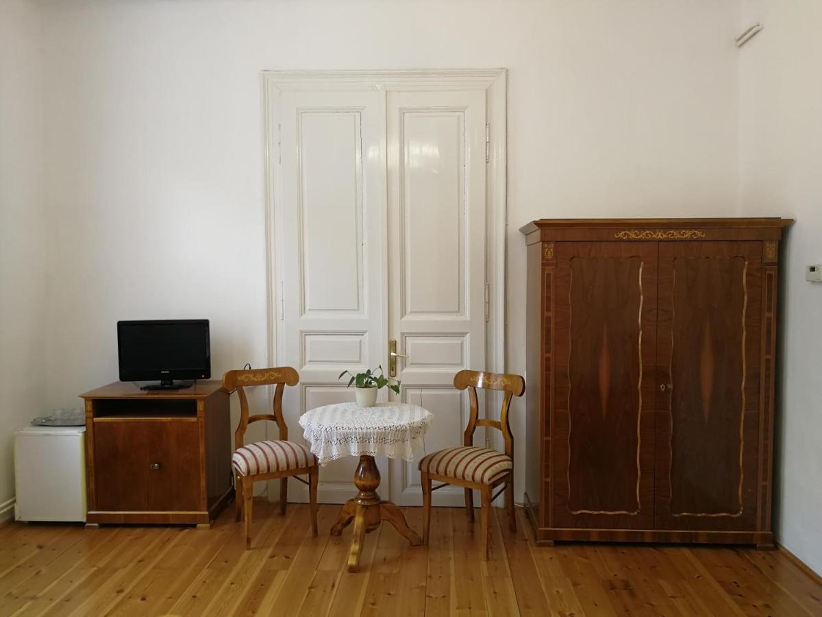 Tulipanvendeghaz Hotell Keszthely Eksteriør bilde