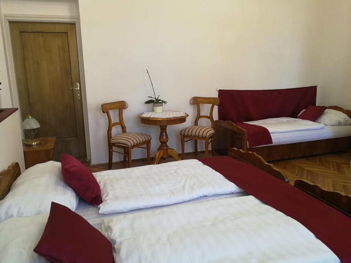 Tulipanvendeghaz Hotell Keszthely Eksteriør bilde